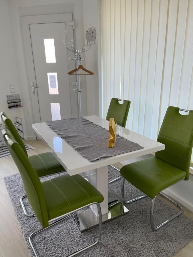 Near Holstentor Modern Apartment Near The Center With Wifi Lubecca Esterno foto